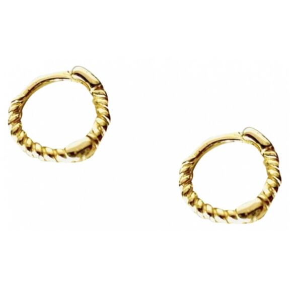 NEW NORDSTROM REVOLVE 18kt Gold Vermeil Twisted Tiny Mini Hoop Earrings Jewelry - Picture 2 of 7